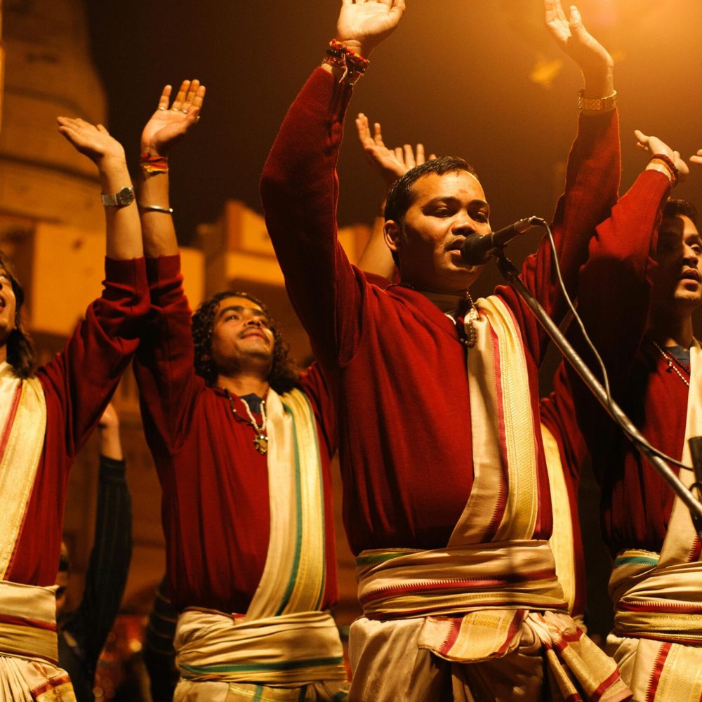 pexels-artiagarwal-2257894