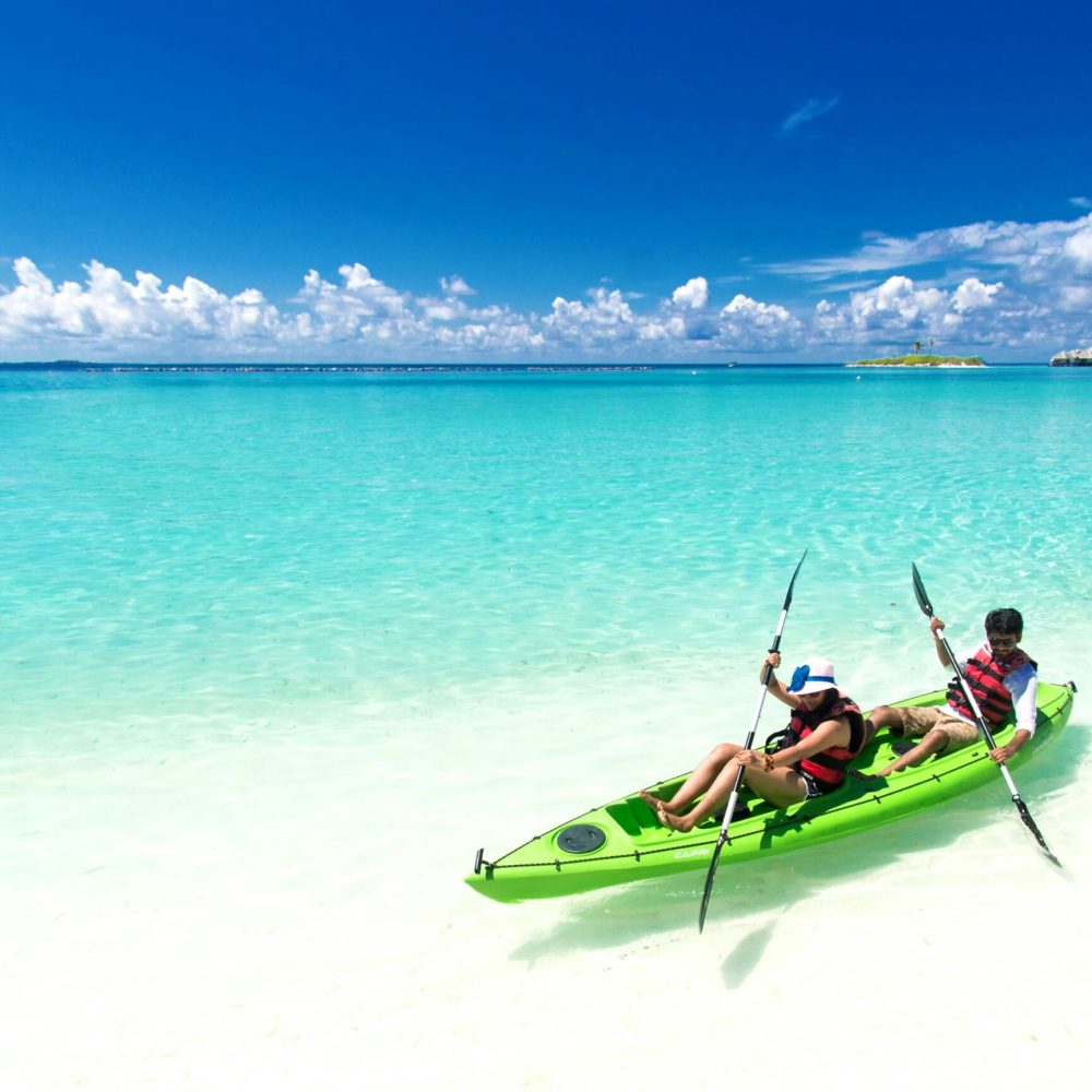 pexels-asadphoto-1430672